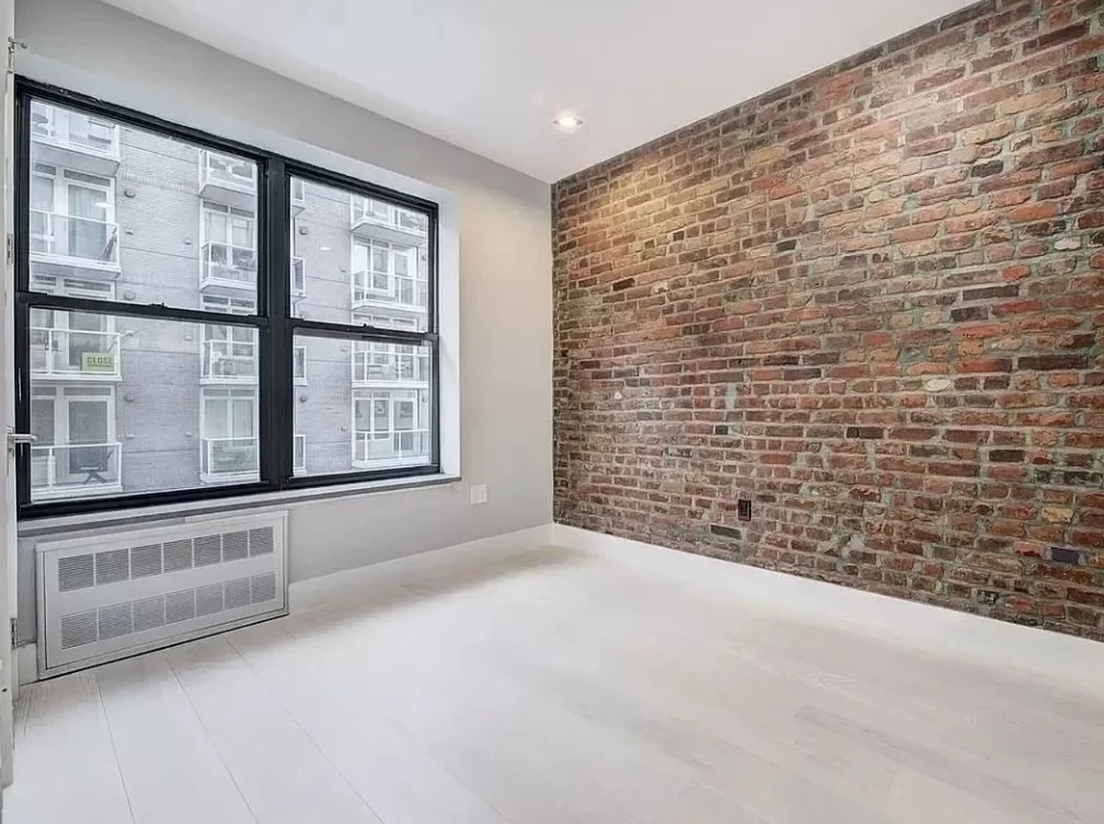 East 13th Street - Photo 2