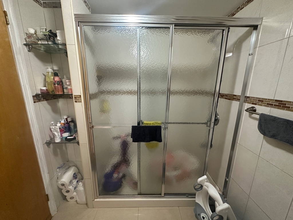 2323 East 16th Street - Photo 4
