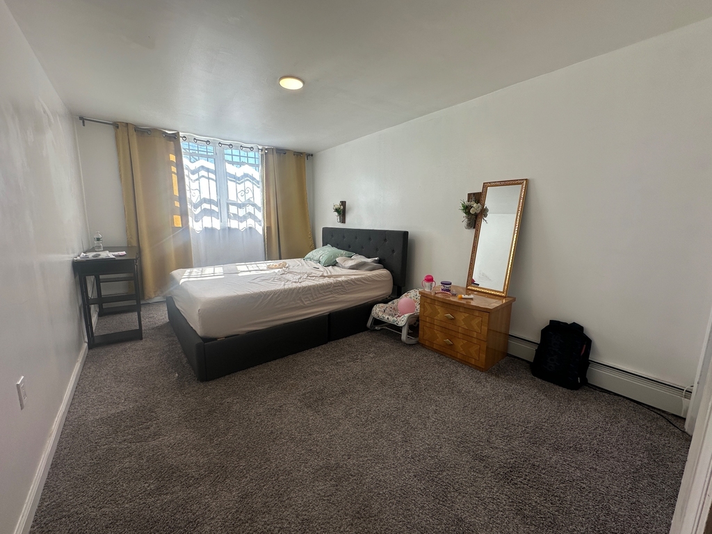 2323 East 16th Street - Photo 2