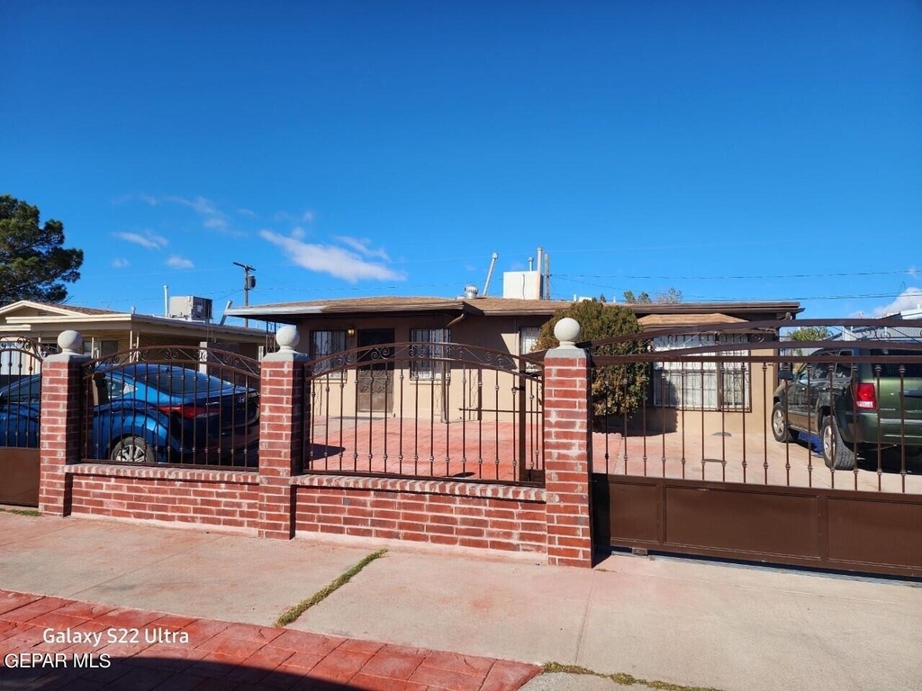 167 Pearl Lane - Photo 1
