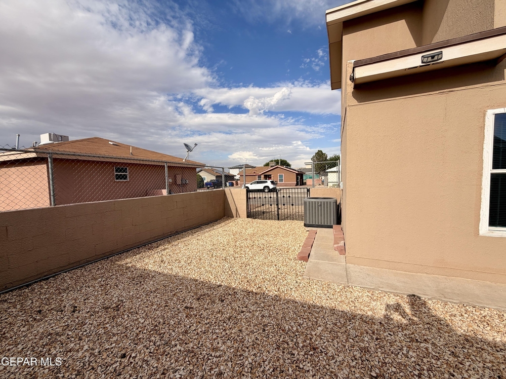 3629 Cave Palm Place - Photo 27