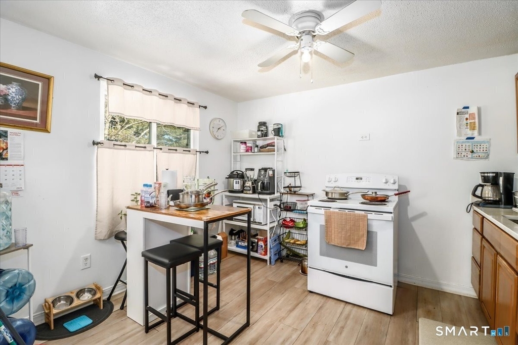 7 Padanaram Road - Photo 12