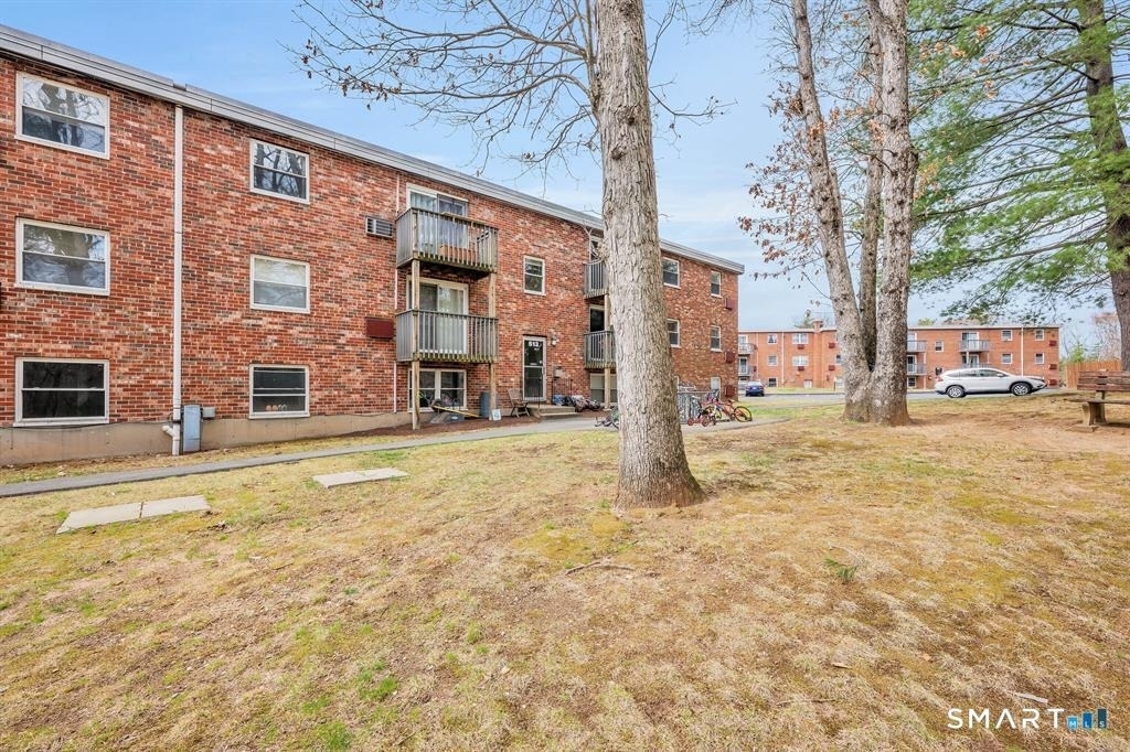 513 Emmett Street - Photo 2