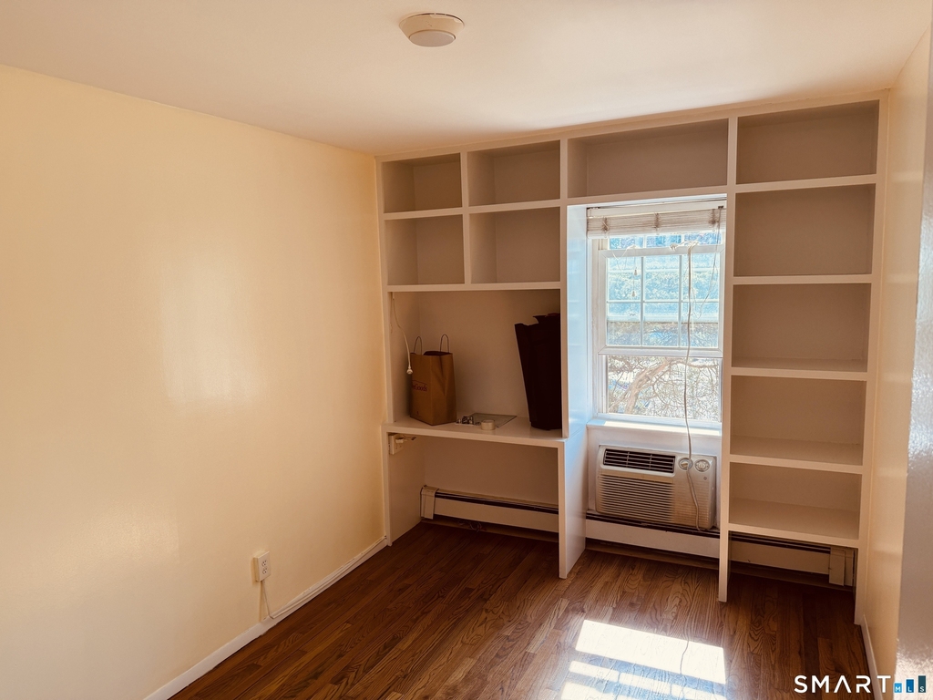 11 Belltown Road - Photo 4