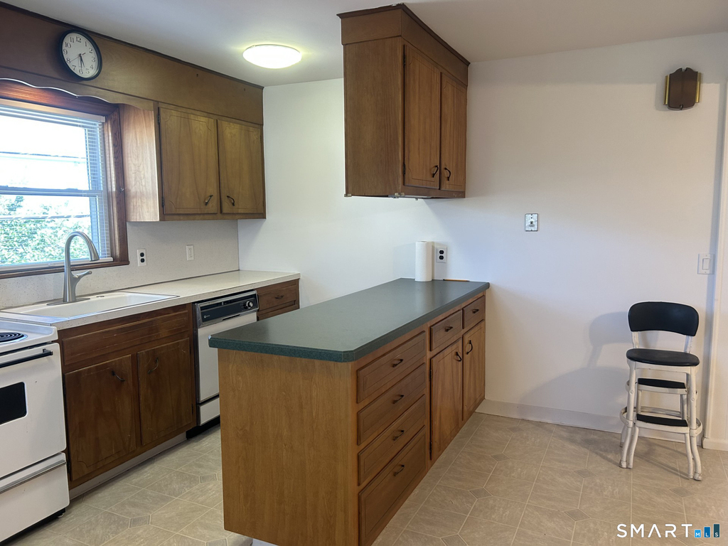 36 Charles Street - Photo 13