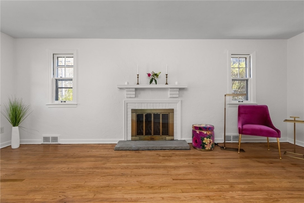 255 Gilkeson Rd - Photo 5