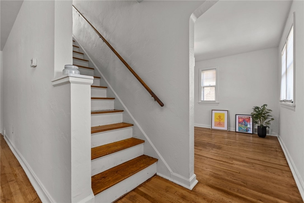 255 Gilkeson Rd - Photo 2