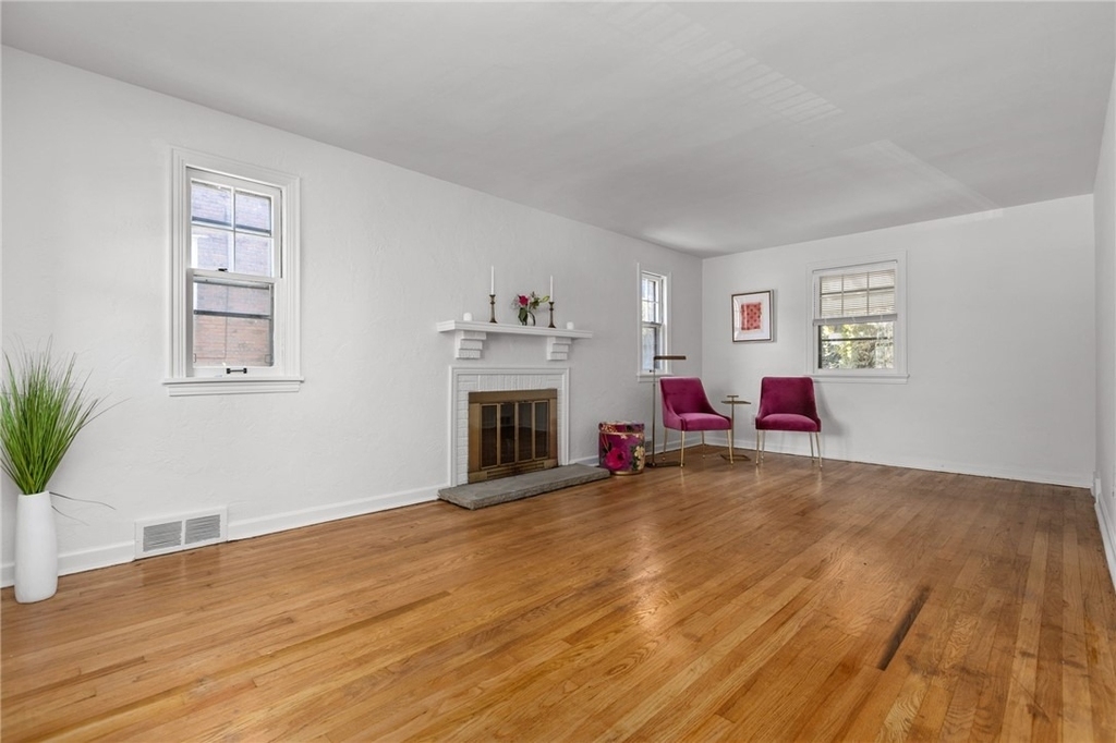 255 Gilkeson Rd - Photo 4