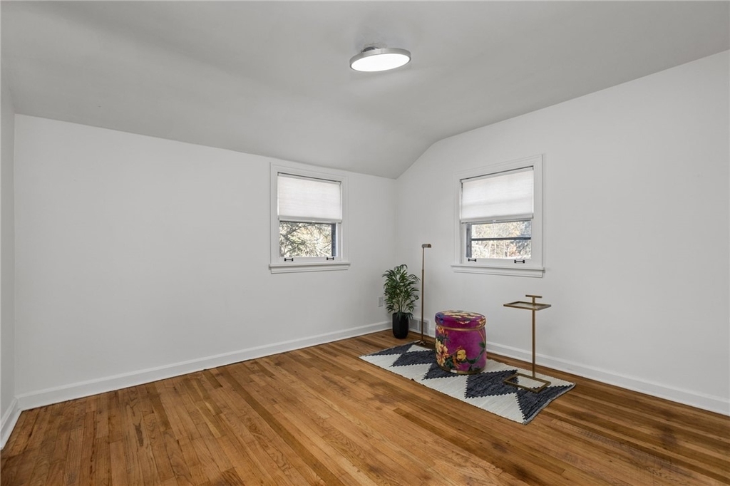 255 Gilkeson Rd - Photo 18