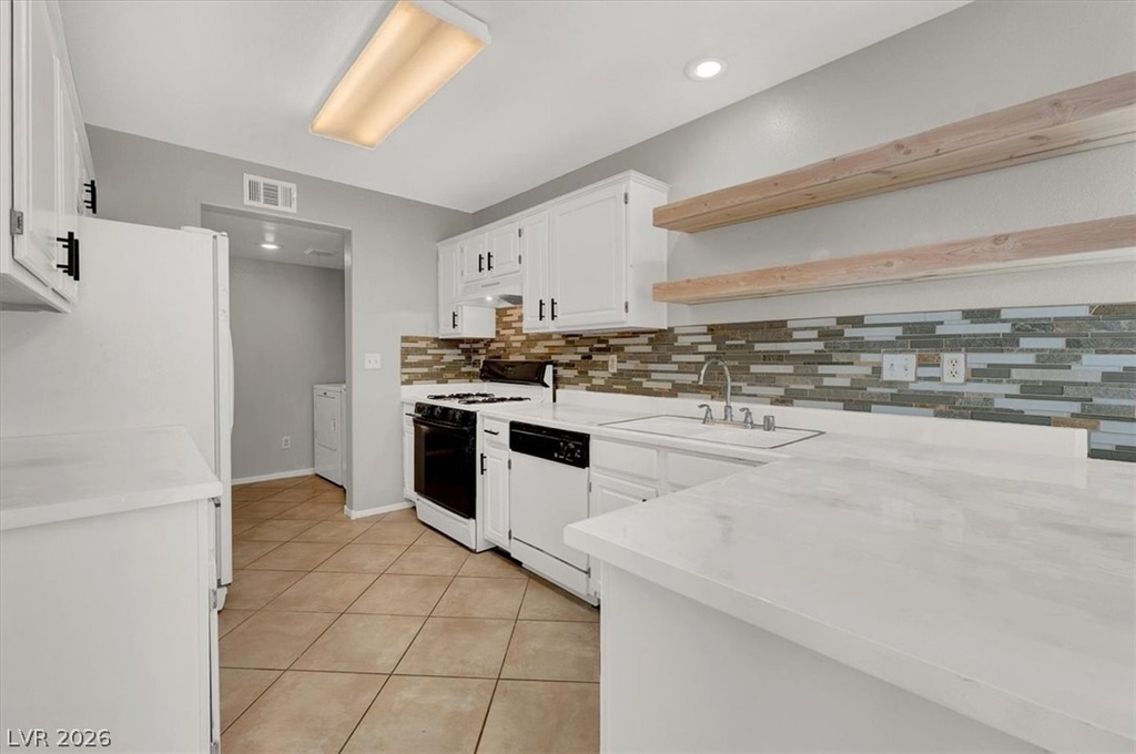 10148 Tree Bark Street - Photo 10