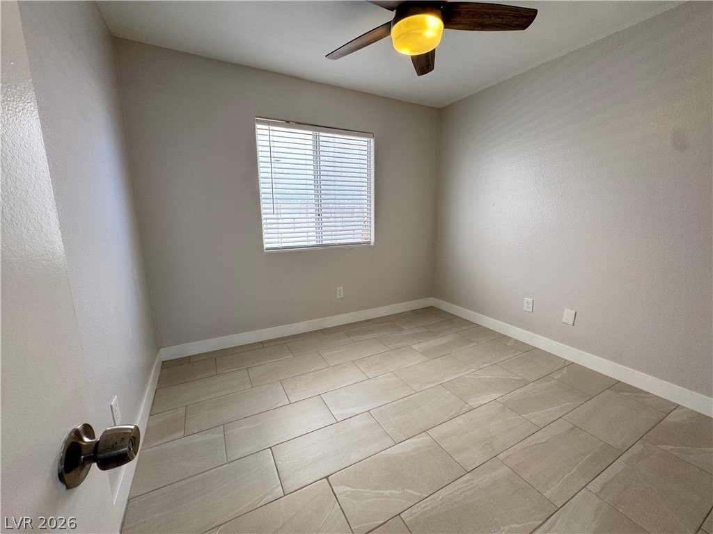 9180 Sparklewood Court - Photo 11