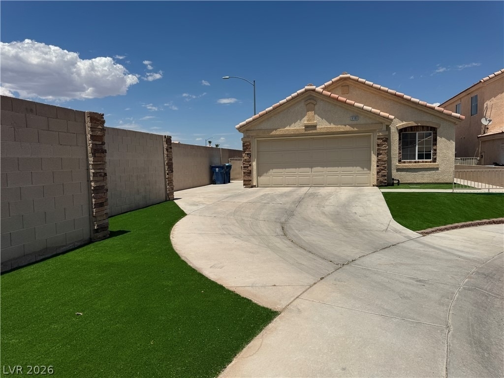 9180 Sparklewood Court - Photo 0