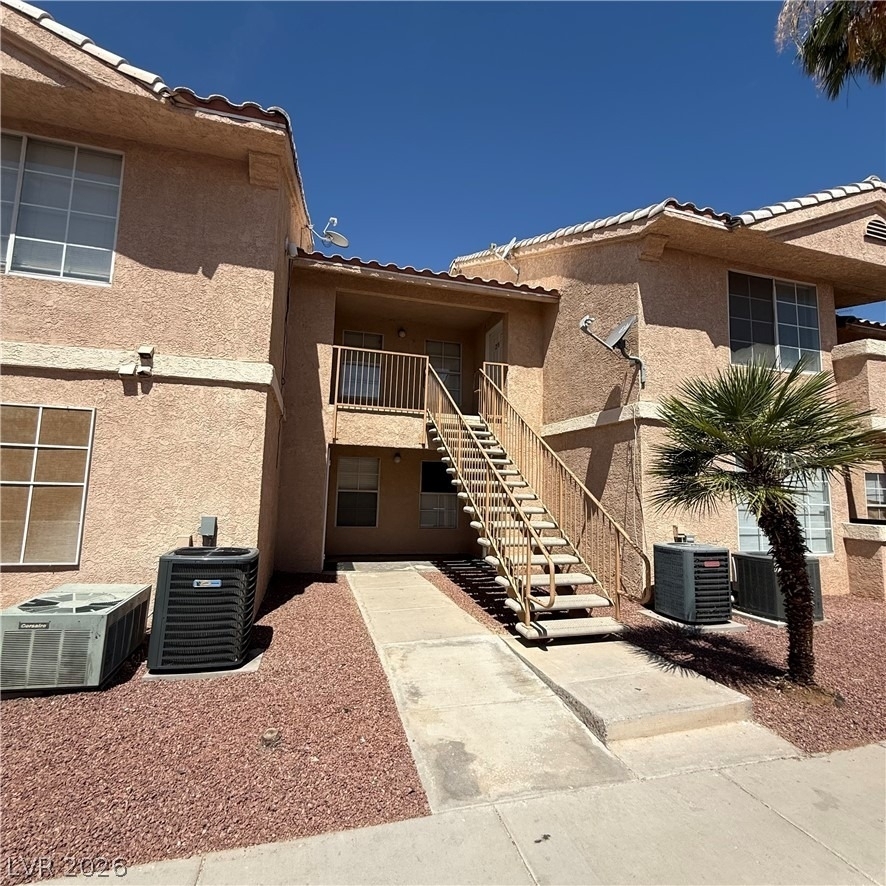 1830 N Pecos Road - Photo 0