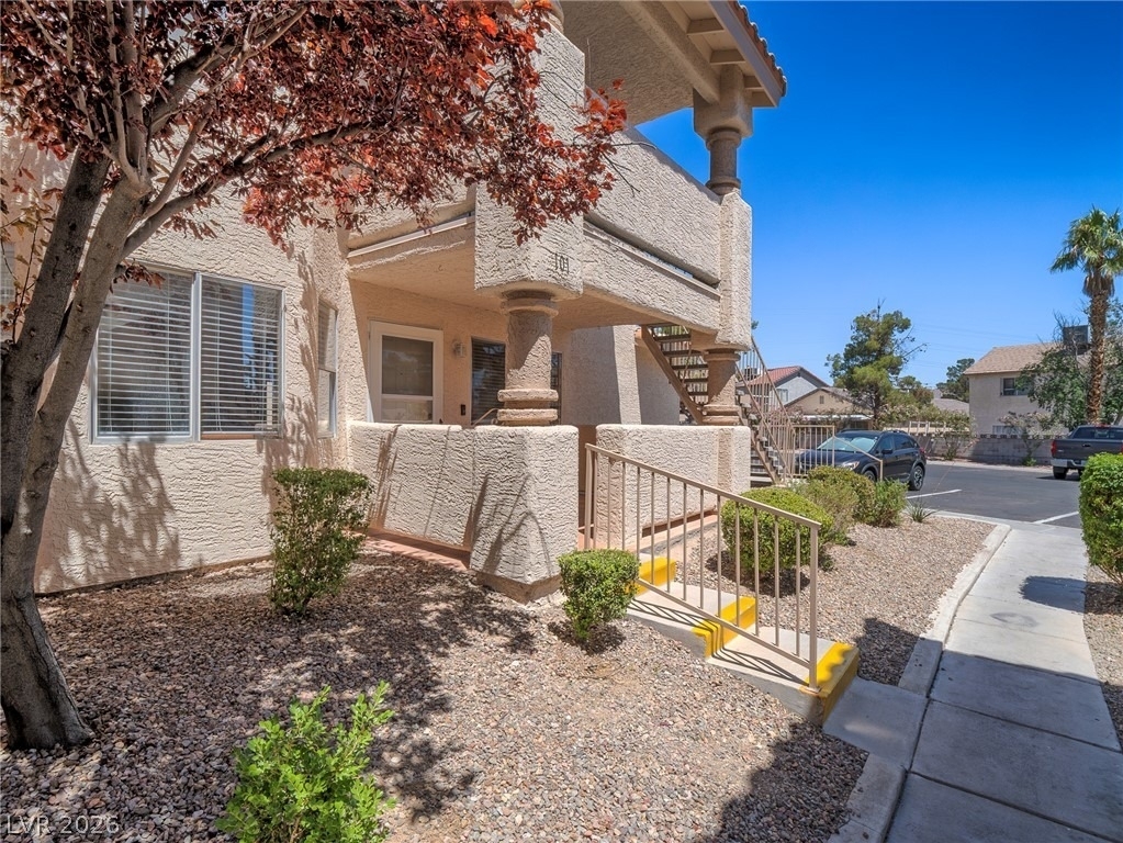 912 Boulder Springs Drive - Photo 1
