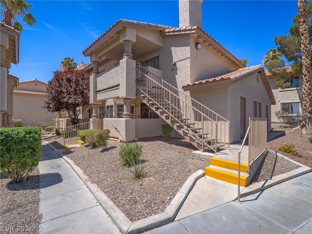 912 Boulder Springs Drive - Photo 0