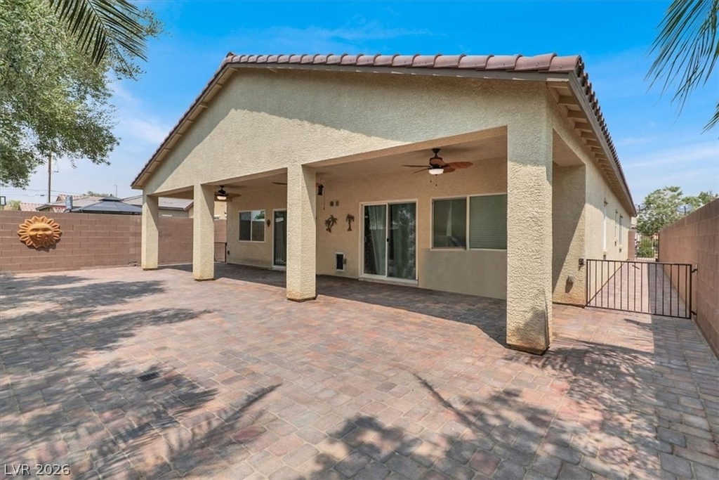 1405 Fantastic Court - Photo 22