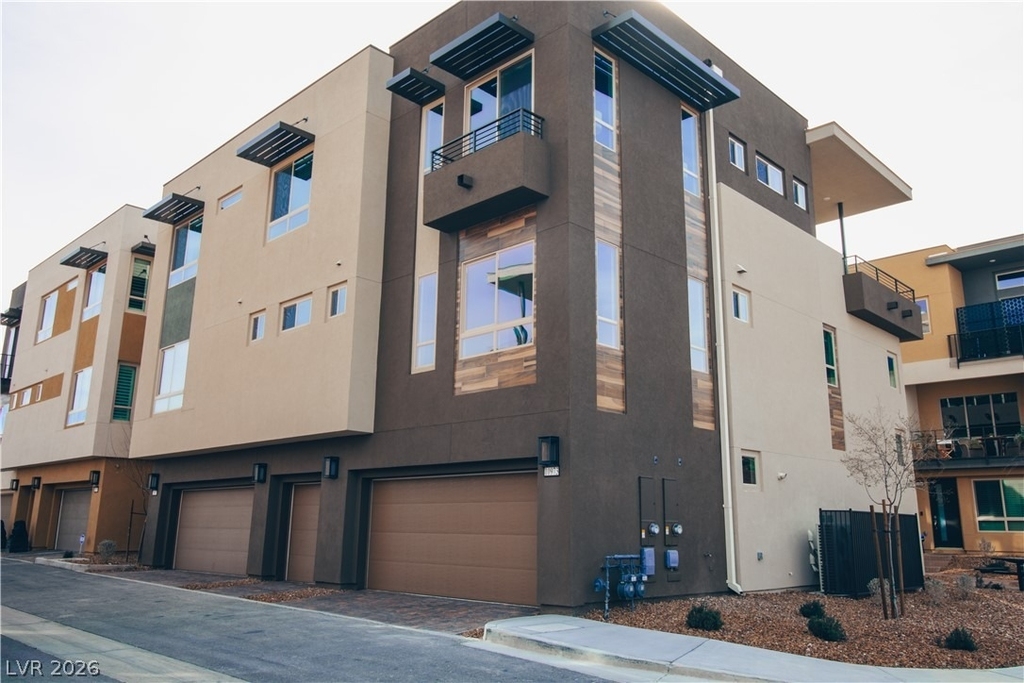 10971 Limeslice Avenue - Photo 2