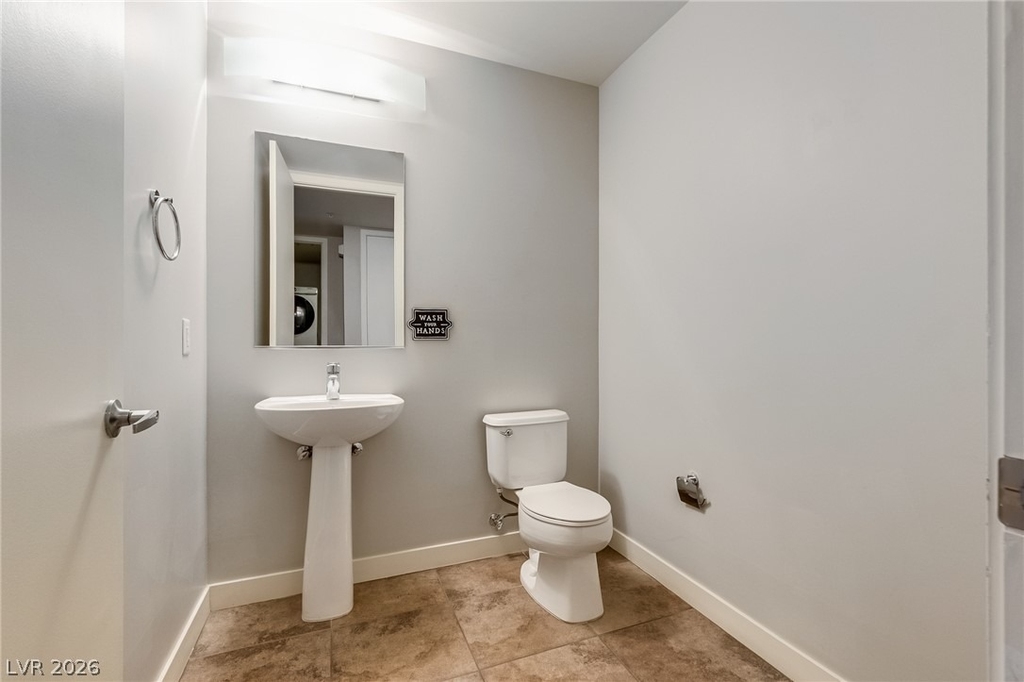 353 E Bonneville Avenue - Photo 4