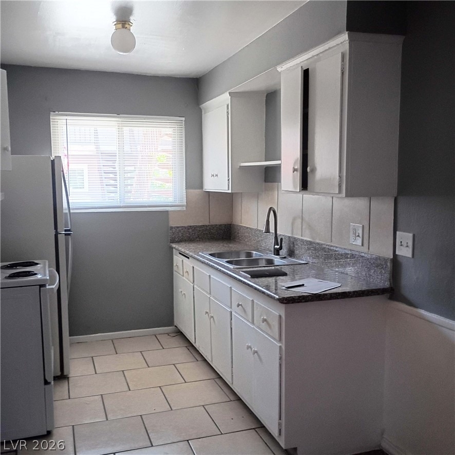 2100 Sunrise Avenue - Photo 5