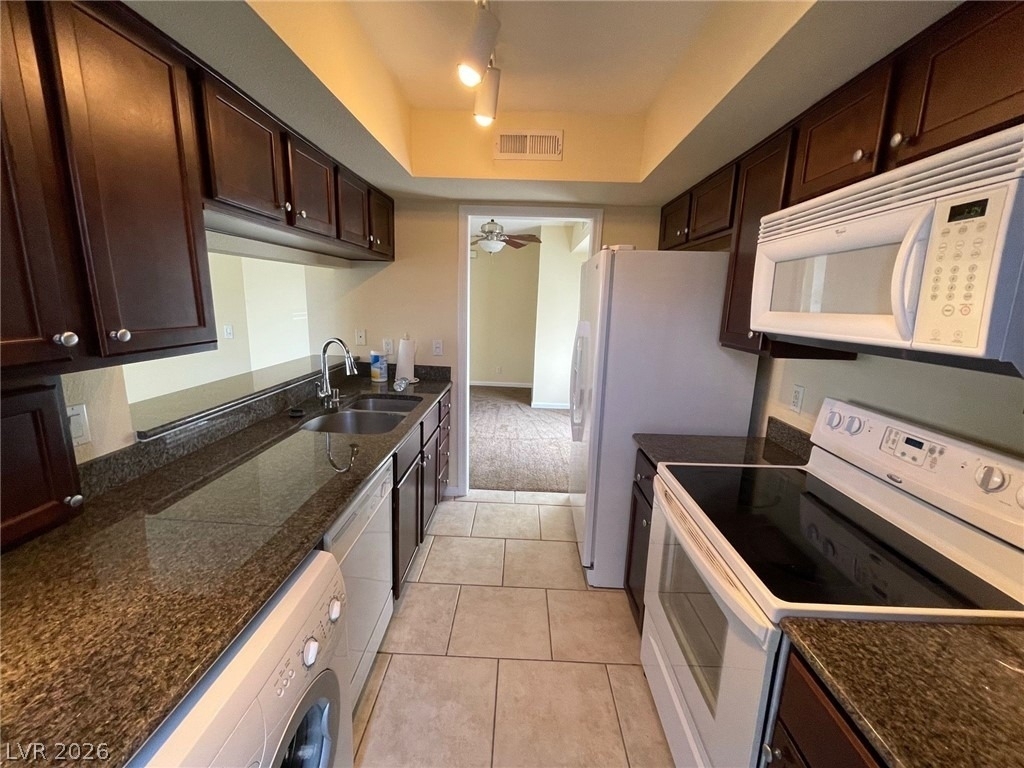2838 Geary Place - Photo 7