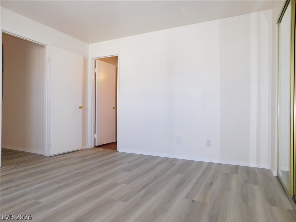 5221 Lindell Road - Photo 11