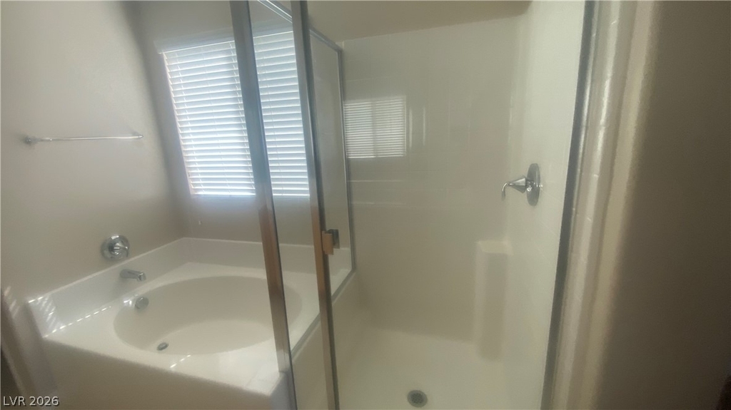 8065 Ancient Oaks Avenue - Photo 7
