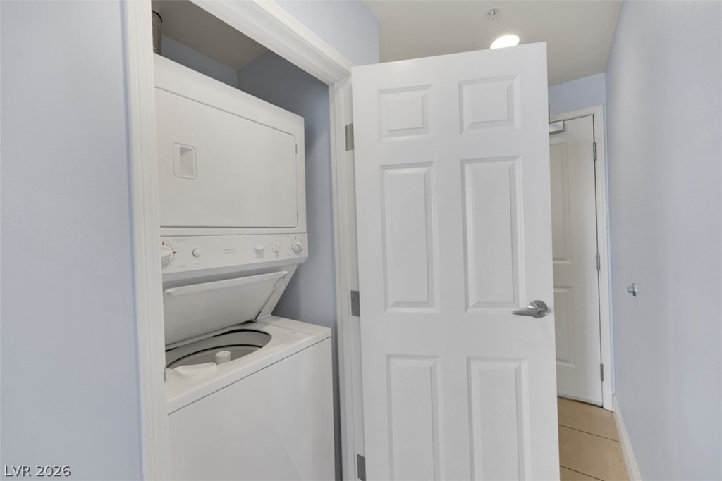 200 W Sahara Avenue - Photo 5