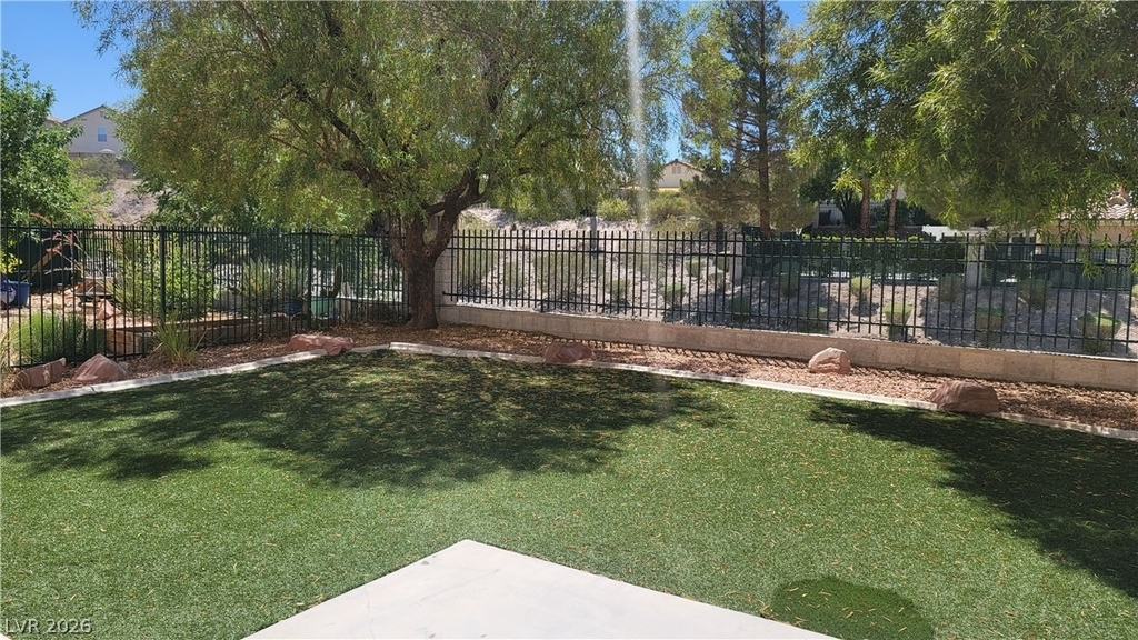 1109 Scenic Crest Drive - Photo 9