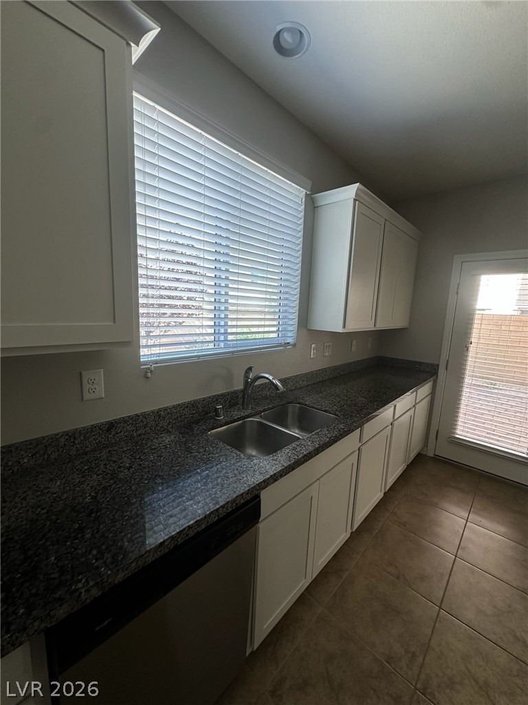 10474 Skye Night Avenue - Photo 4