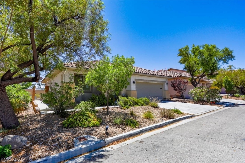 11057 Village Crest Lane - Photo 3