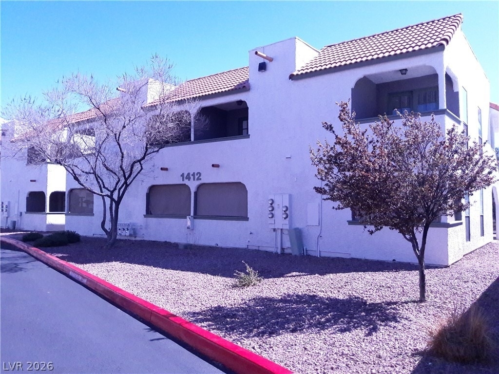 1412 S Bass Drive - Photo 2