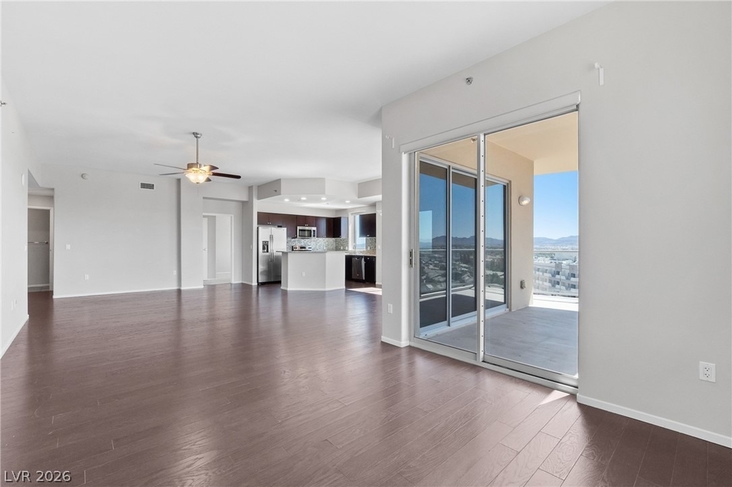 8255 Las Vegas Boulevard - Photo 12