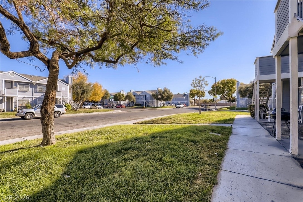 1843 Cosmic Drive - Photo 26