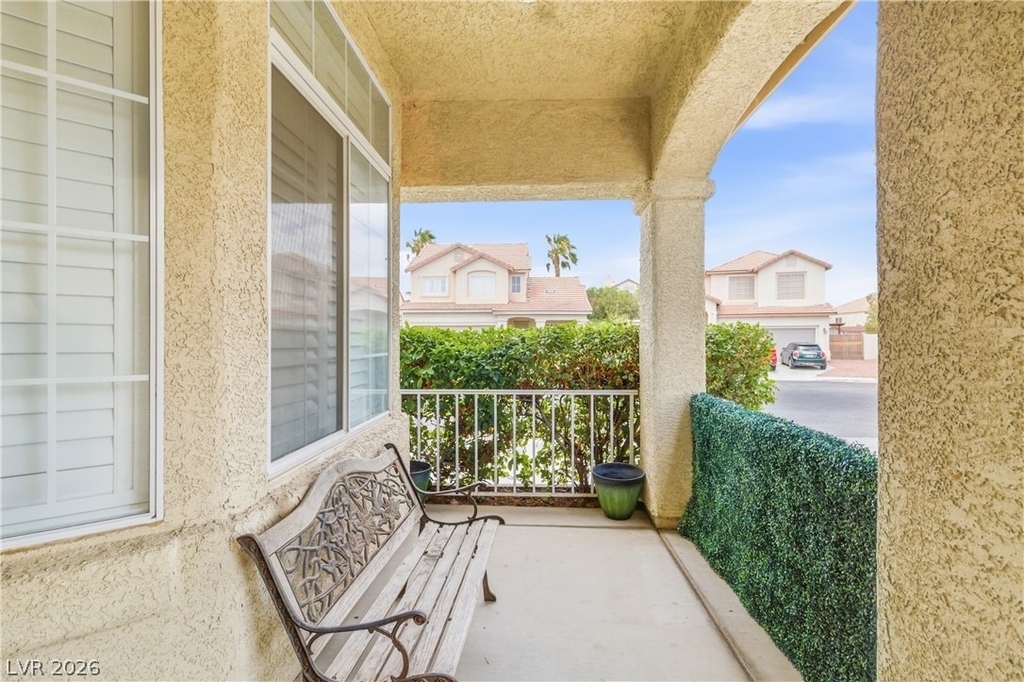 9523 Observer Street - Photo 5