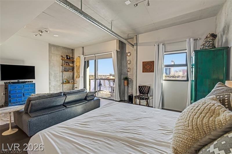 353 E Bonneville Avenue - Photo 14