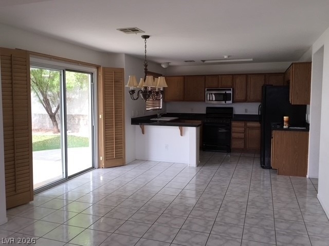 10625 Amblewood Avenue - Photo 6