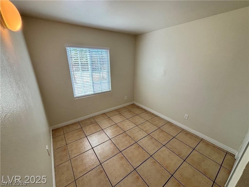 1420 Putnam Avenue - Photo 11