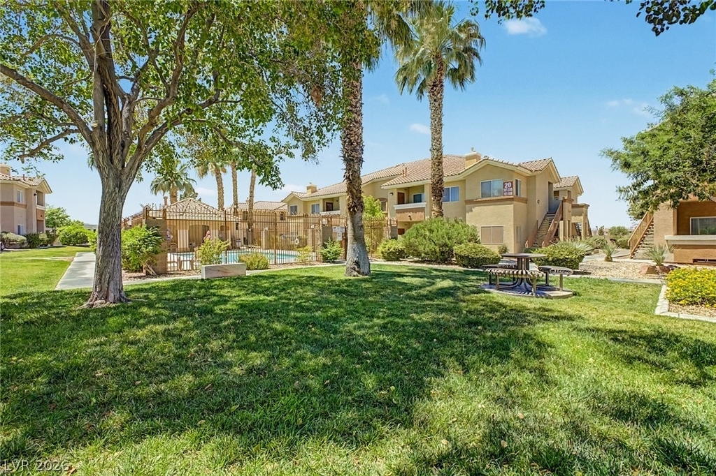 1050 E Cactus Avenue - Photo 33