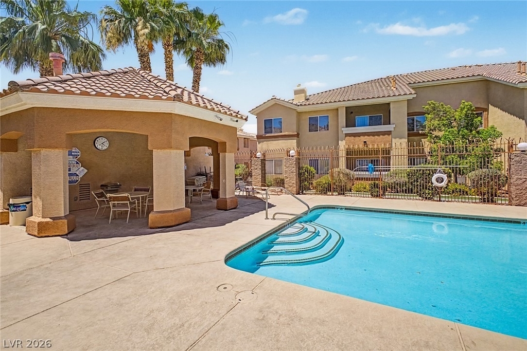 1050 E Cactus Avenue - Photo 29