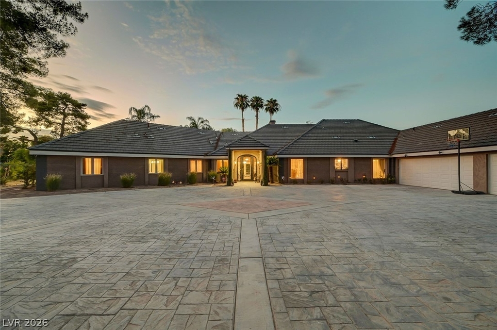 7258 Loma Alta Circle - Photo 2