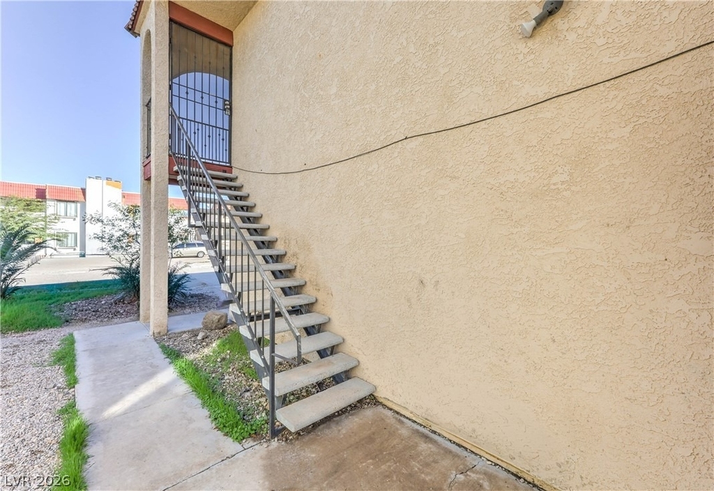 6979 Issac Avenue - Photo 5