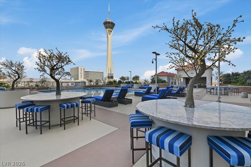 200 W Sahara Avenue - Photo 32