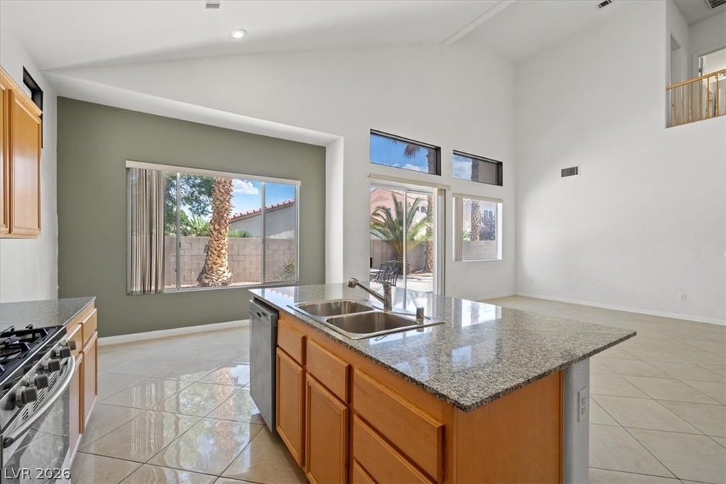 326 Blackstone River Avenue - Photo 6