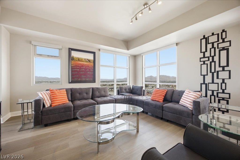 150 Las Vegas Boulevard - Photo 1