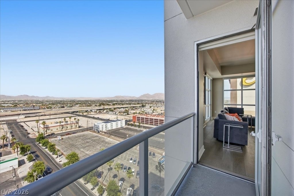 150 Las Vegas Boulevard - Photo 17