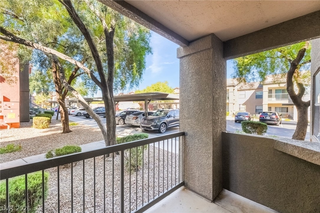 8000 W Badura Avenue - Photo 21