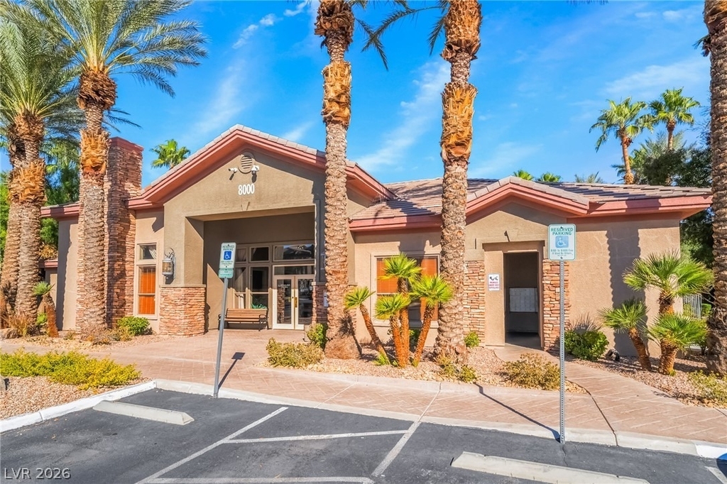8000 W Badura Avenue - Photo 24