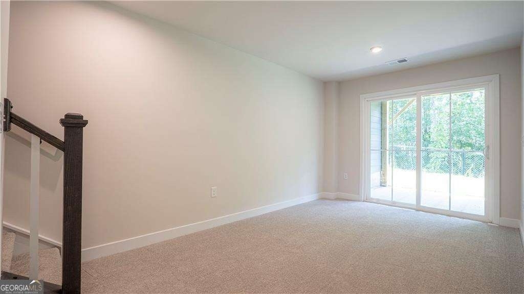 961 Woods Chapel Road - Photo 5