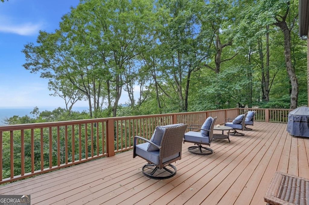 424 S Sanderlin Mtn Drive - Photo 3