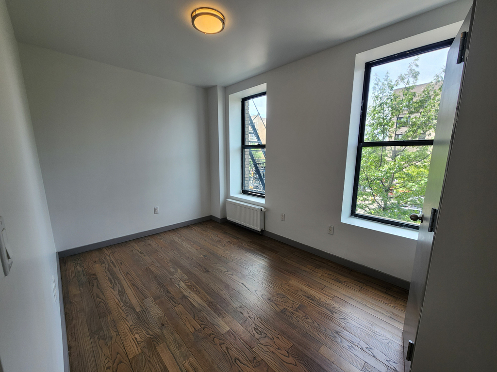 565 West 144th Street - Photo 4